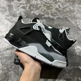 Air Jordan 4 黑灰斑点篮球鞋