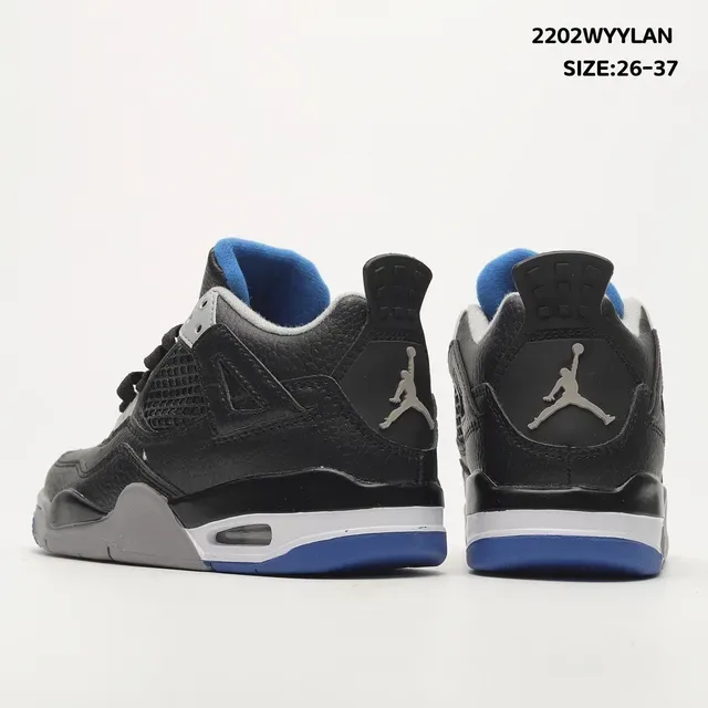 Air Jordan 4 Baskets lifestyle noires 11