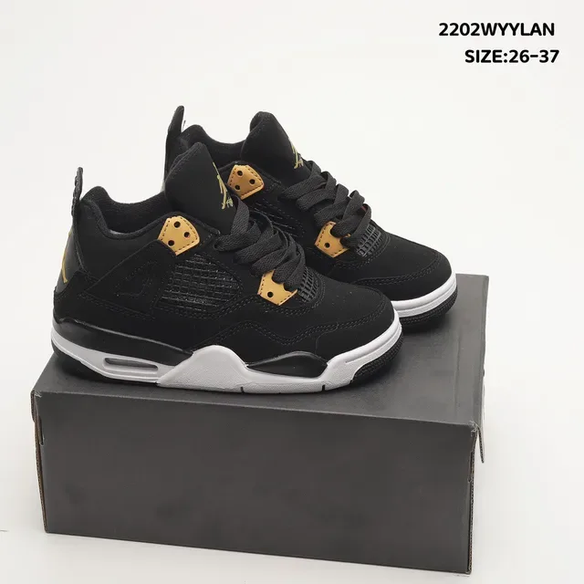 Air Jordan 4 Baskets lifestyle noires 22