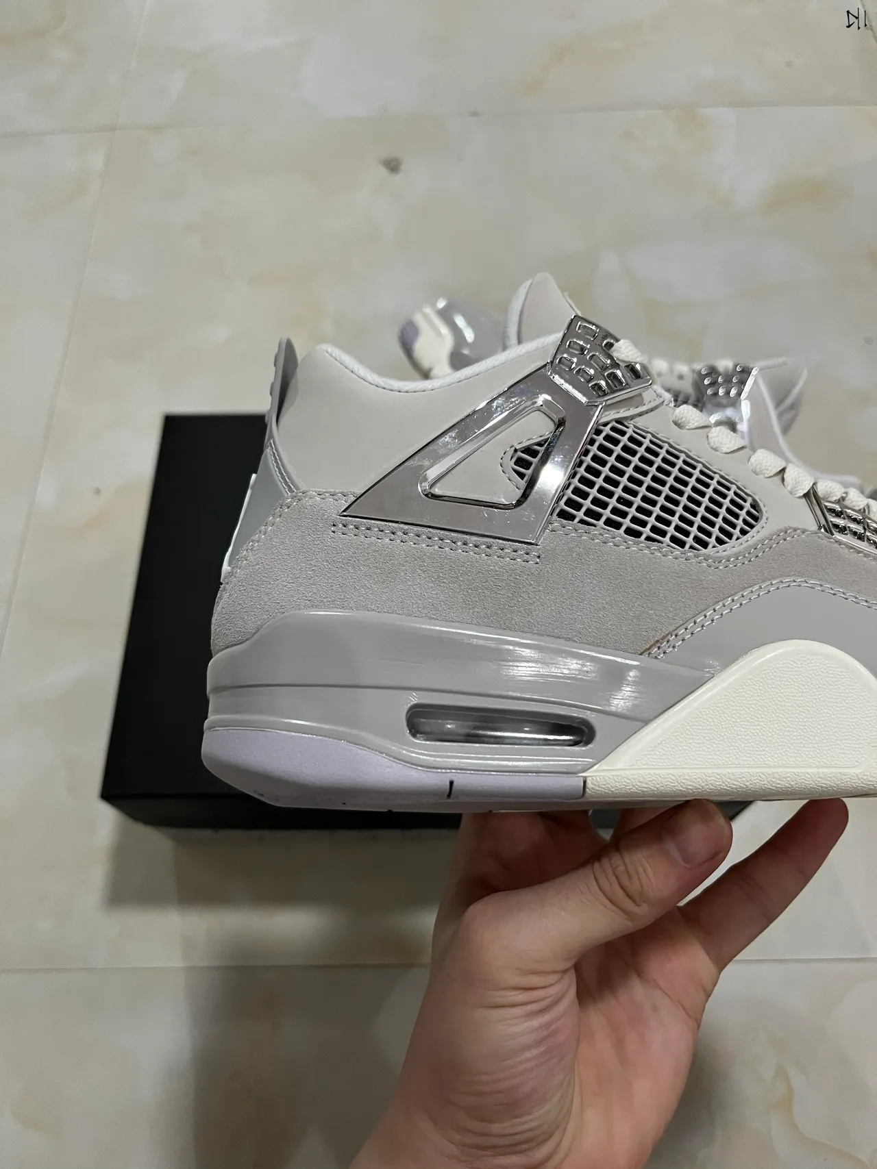 Air Jordan 4 Light Gray Metallic Silver Basketball Shoes 7