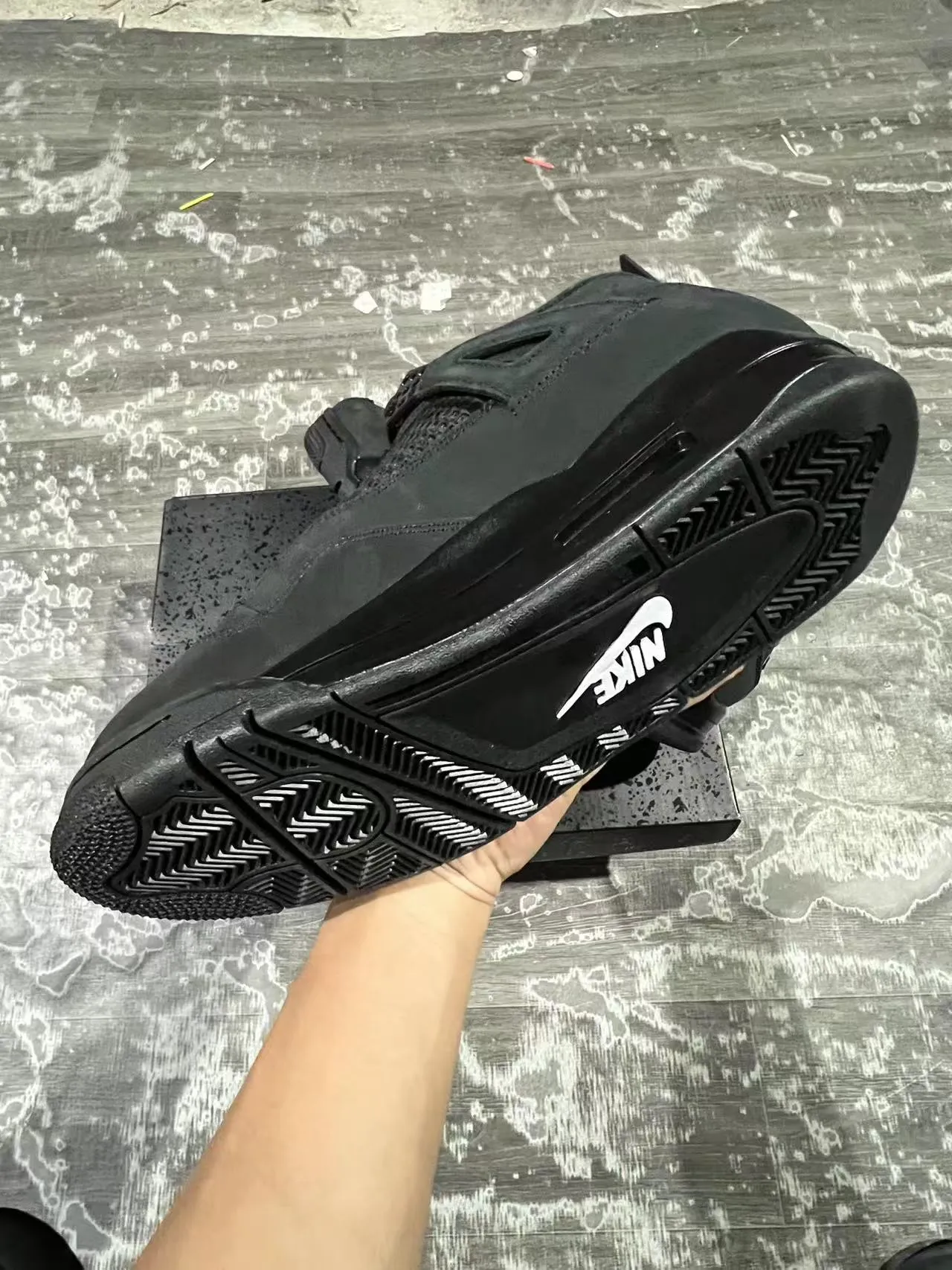 Air Jordan 4 Monochrome Black Basketball Shoes 5