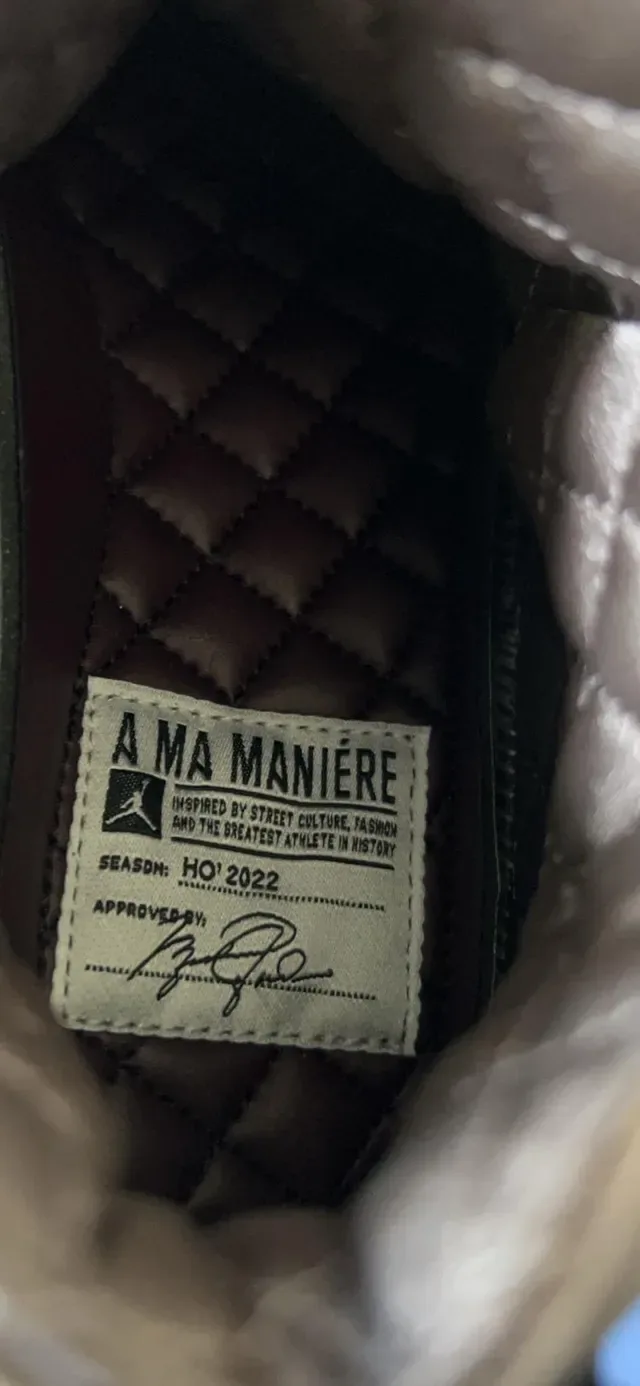 Air Jordan 4 Chaussures de Basketball en Daim Marron Mat 2