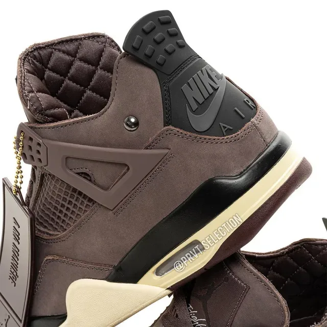 Air Jordan 4 Chaussures de Basketball en Daim Marron Mat 16