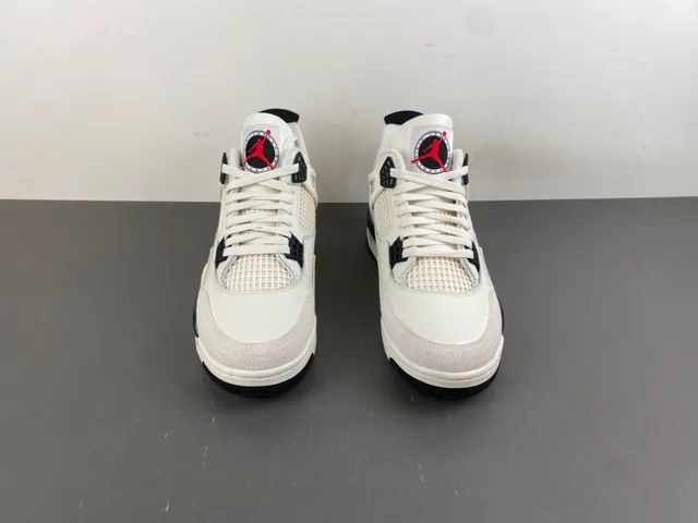 Air Jordan 4 Off-White and Black Basketball Shoes 10