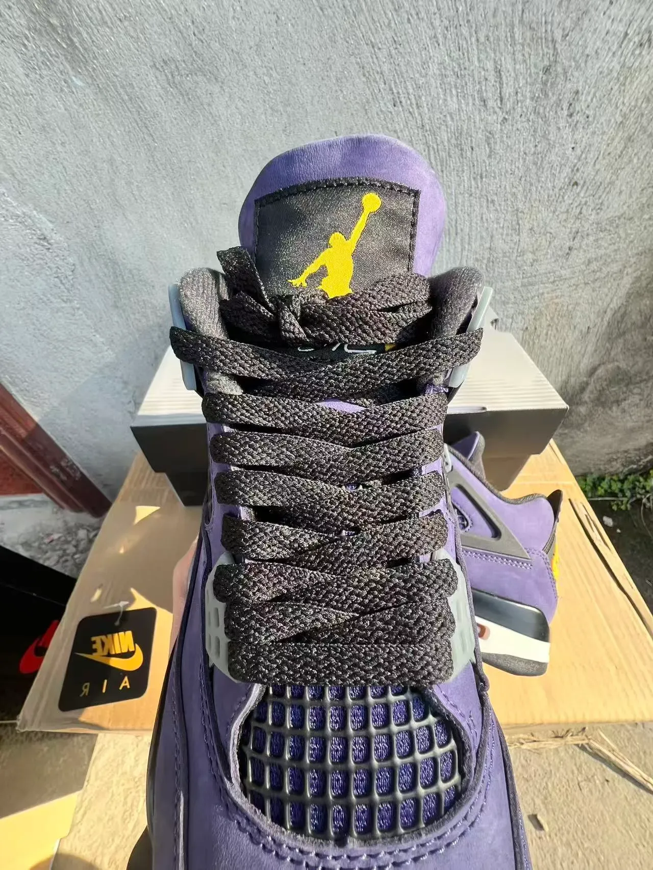 Air Jordan 4 Chaussures de Basketball Daim Violet Noir Œillets Ailés 4