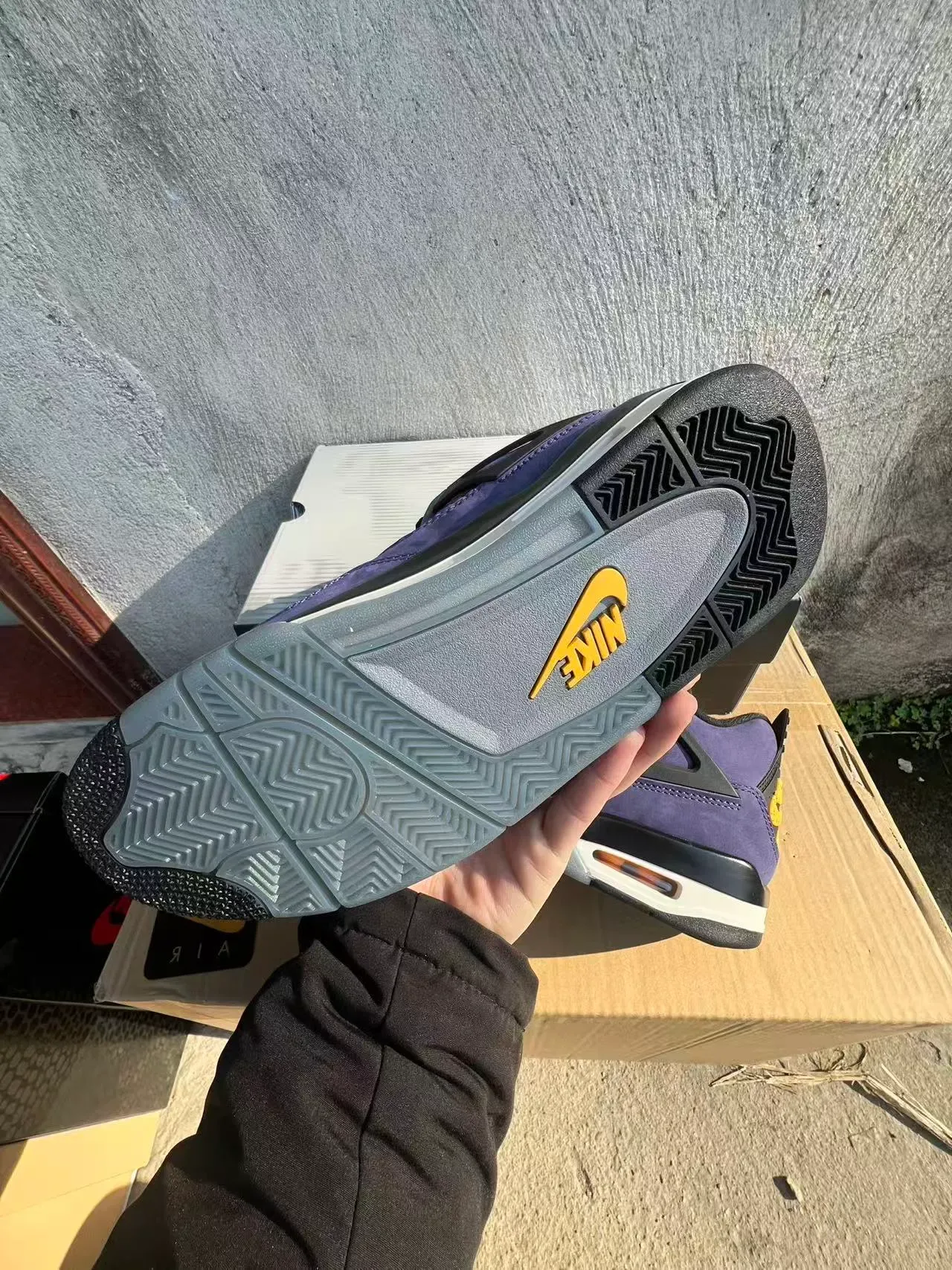 Air Jordan 4 Chaussures de Basketball Daim Violet Noir Œillets Ailés 6