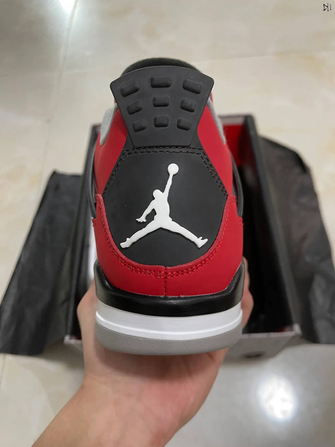 Air Jordan 4 Tênis de basquete vermelho, preto e branco 6
