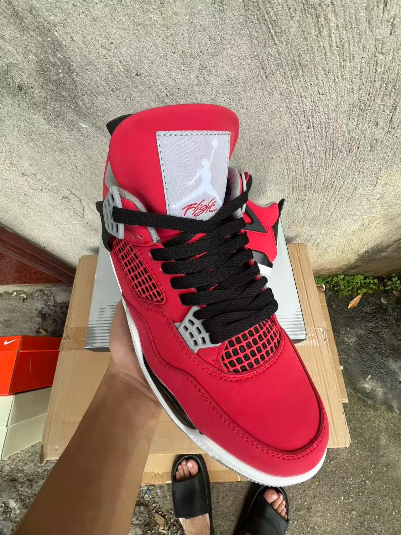 Chaussures de basketball Air Jordan 4 rouge noir blanc 2