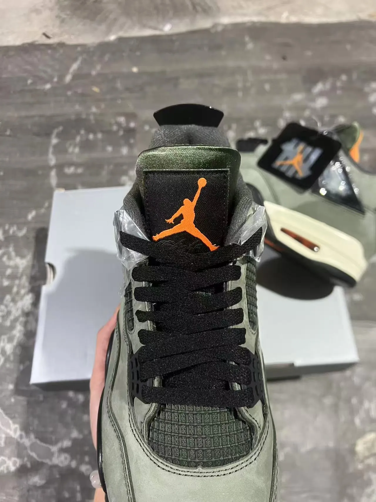 Air Jordan 4 Sage Green Suede Basketball Shoes 4