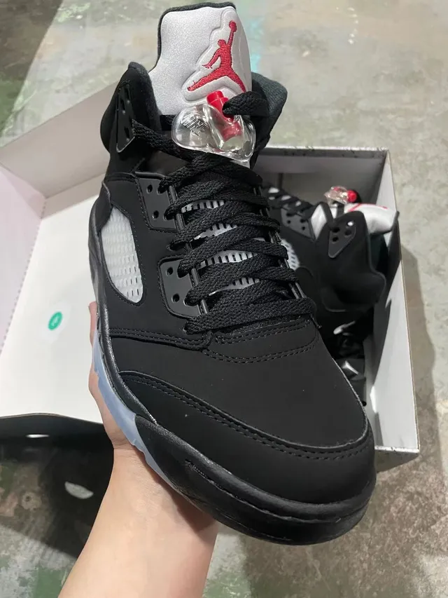 Air Jordan 5 Black Silver Translucent Midsole Basketball Shoes 2