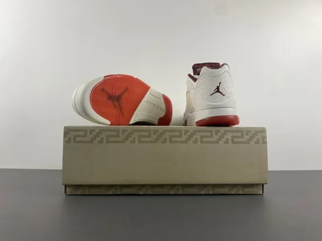 Chaussures de basketball Air Jordan 5 blanc bordeaux vert 15