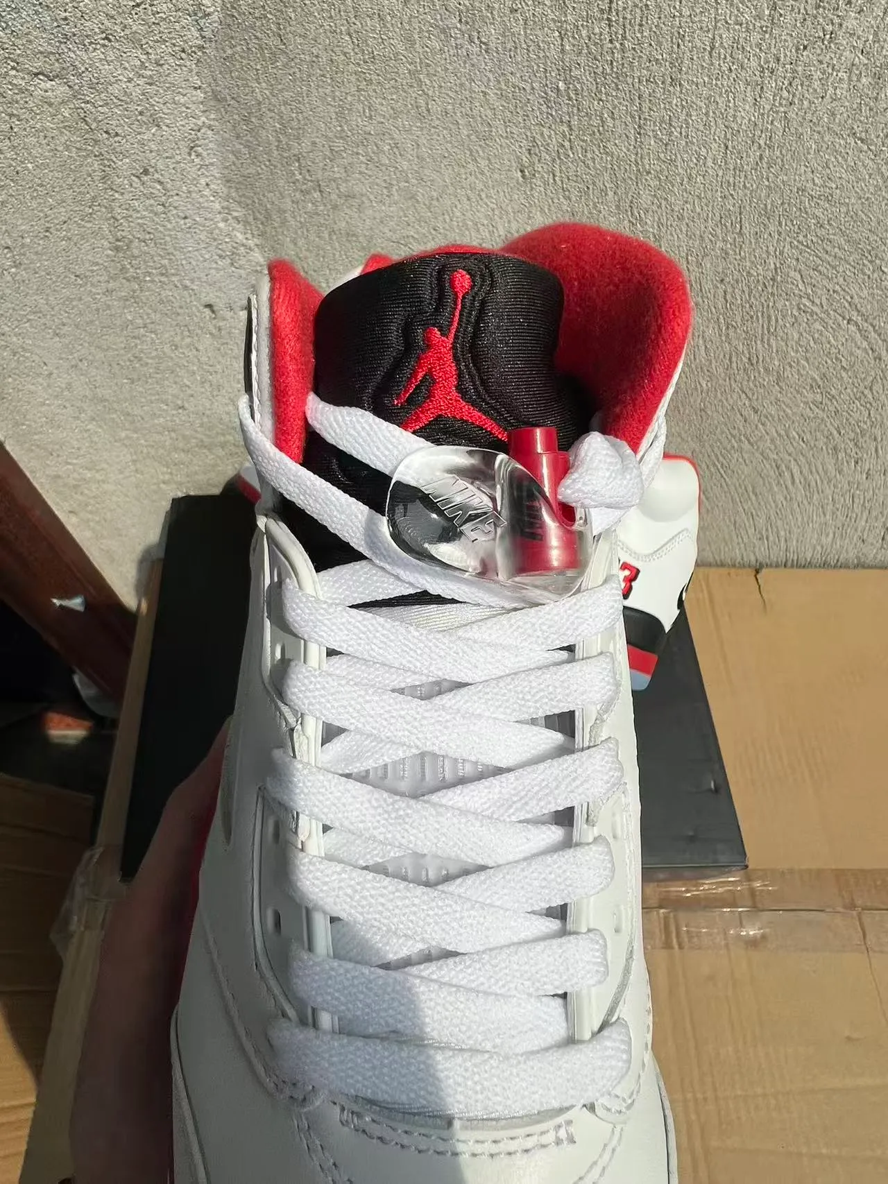Air Jordan 5 White Red Black Basketball Shoes 4