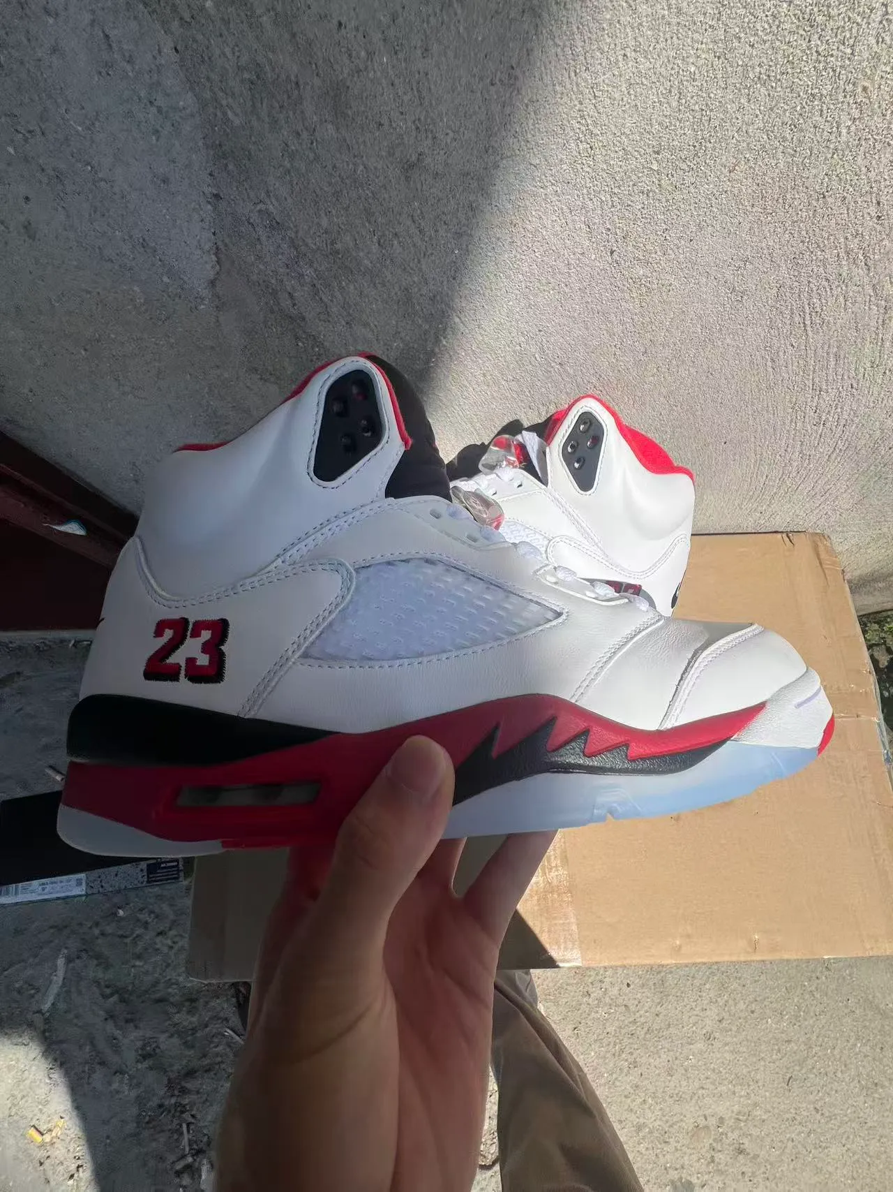 Air Jordan 5 White Red Black Basketball Shoes 7