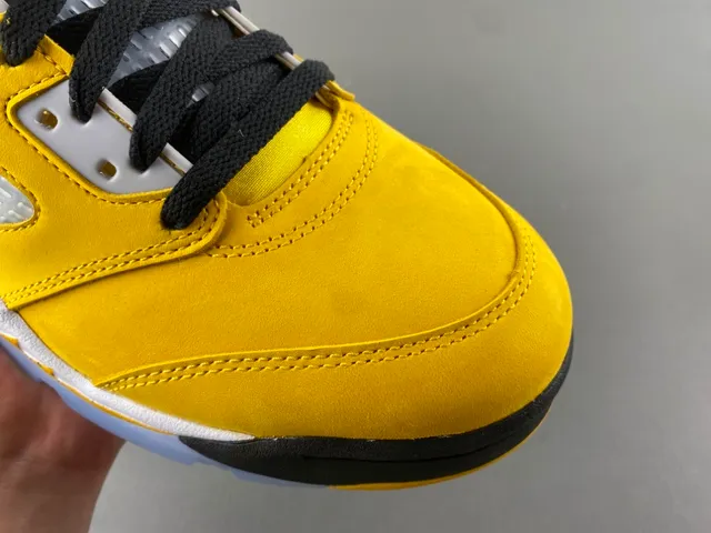 Air Jordan 5 Yellow Black White Basketball Shoes 2