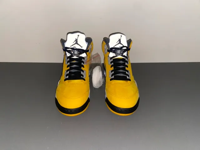 Air Jordan 5 Yellow Black White Basketball Shoes 11