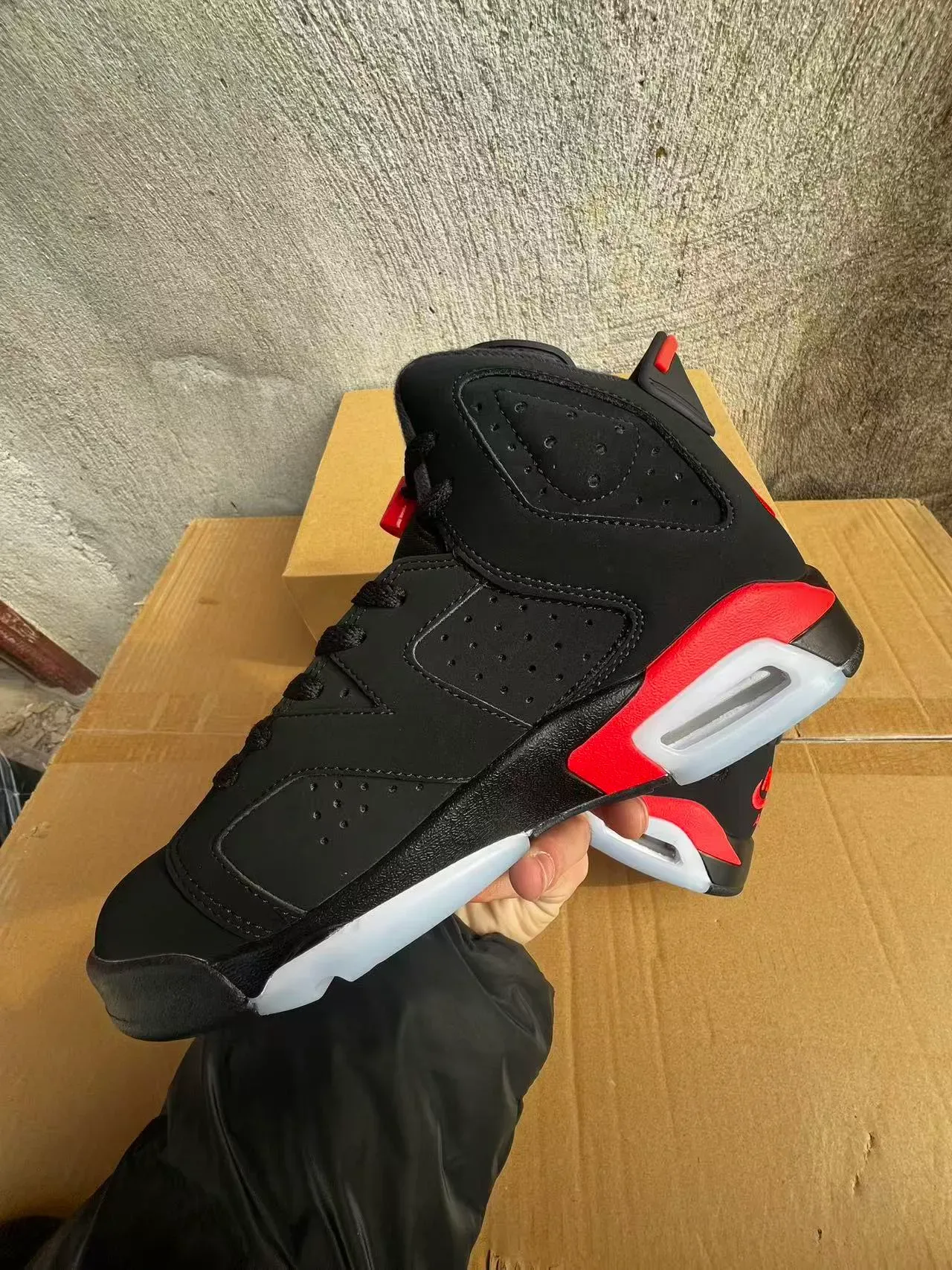 Air Jordan 6 Chaussures de basket noir rouge blanc 5