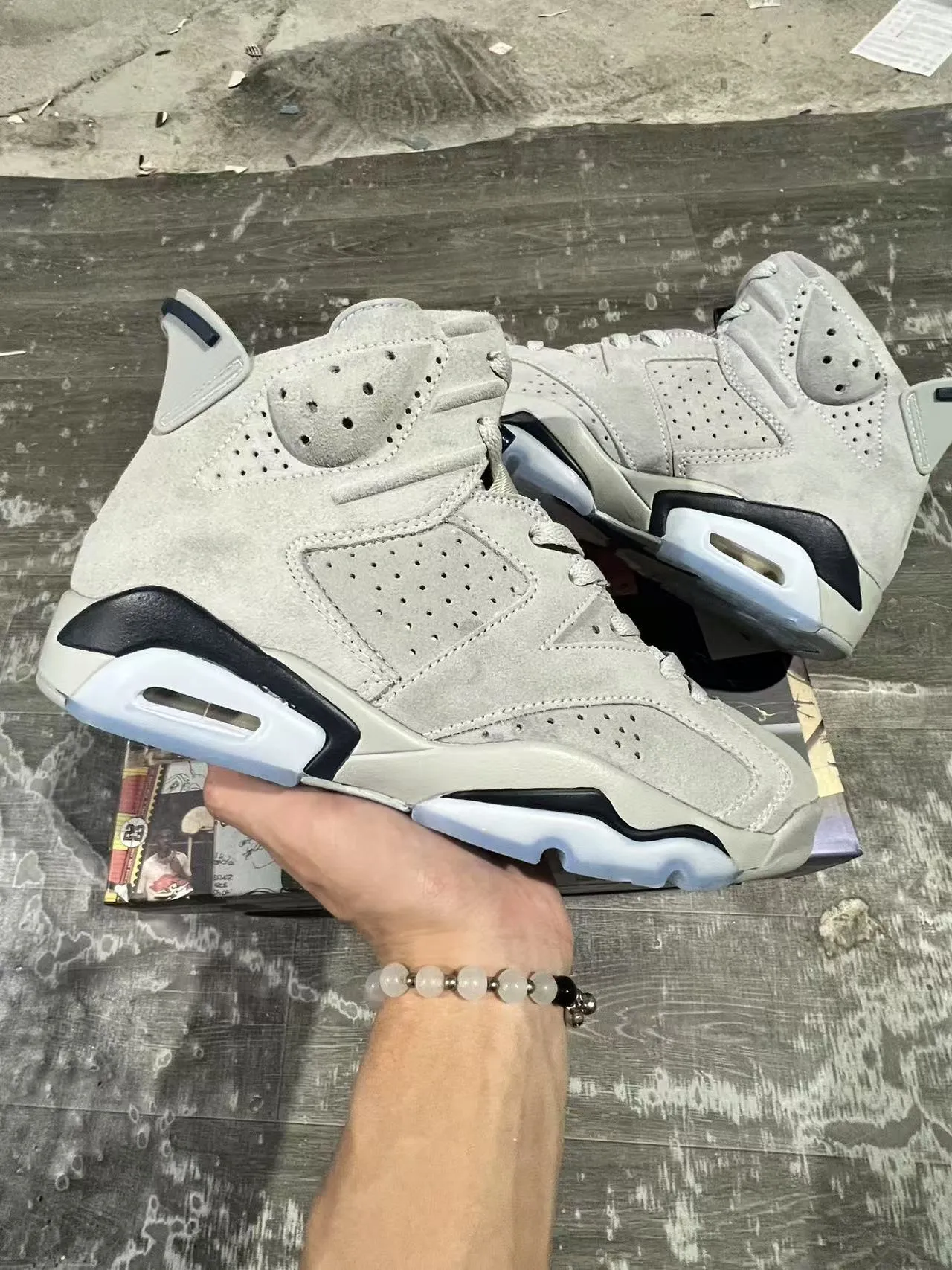Air Jordan 6 Light Gray Suede Black White Basketball Shoes 4