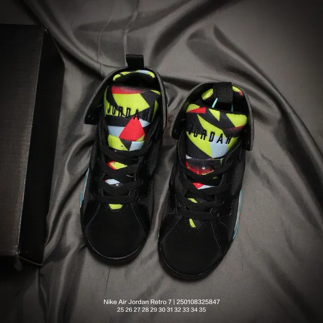 Air Jordan 7 White Red Blue Kids Basketball Shoes 16