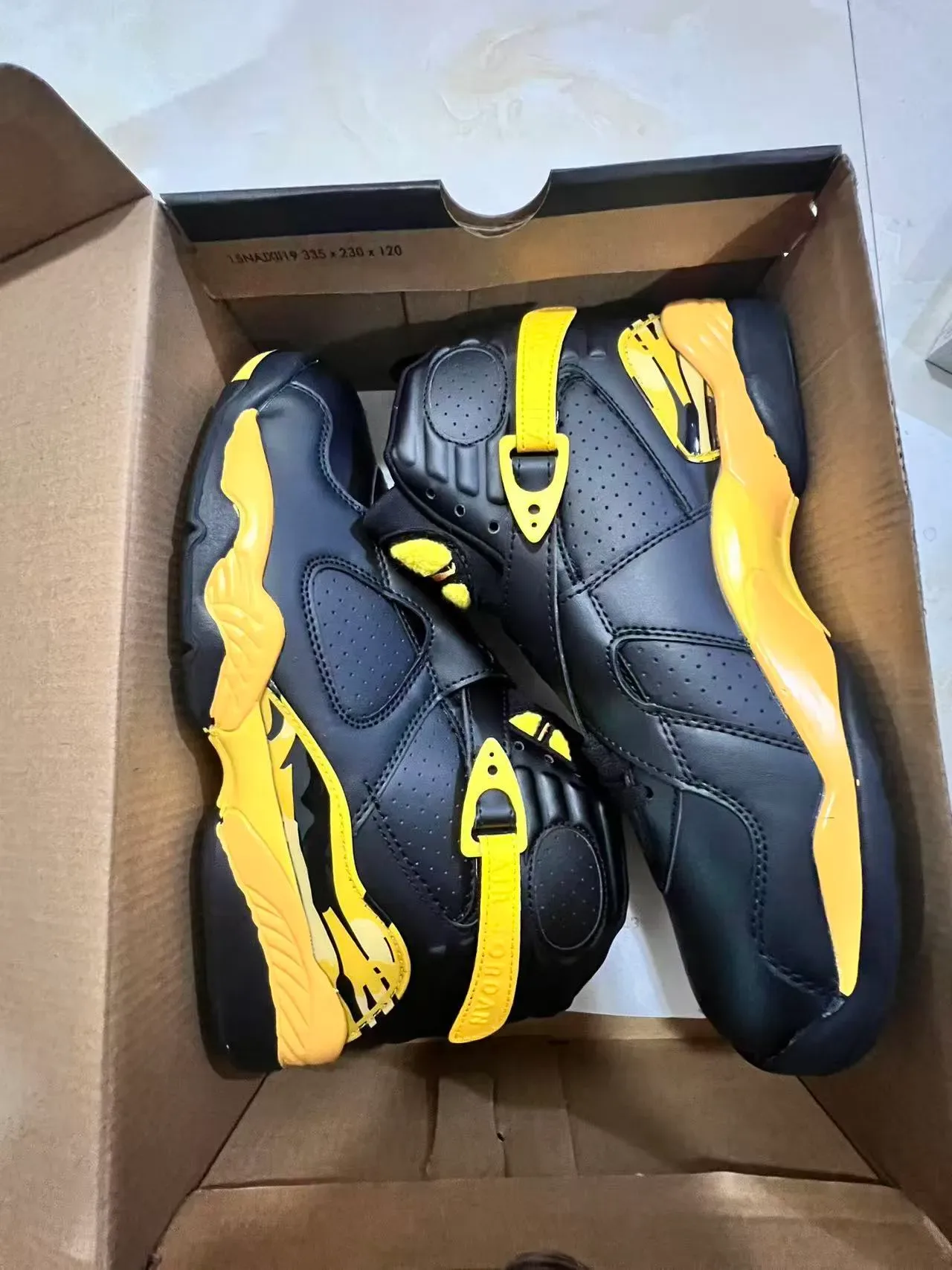 Air Jordan 8 Negro Amarillo Zapatos de Baloncesto 9