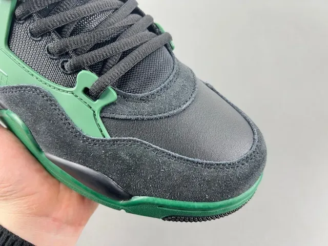 Air Jordan Black Green Layered Upper Visible Unit Lifestyle Sneakers 3