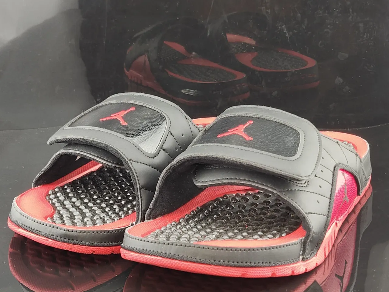 Air Jordan Black Red Single-Strap Slide Podded Footbed Slippers 2