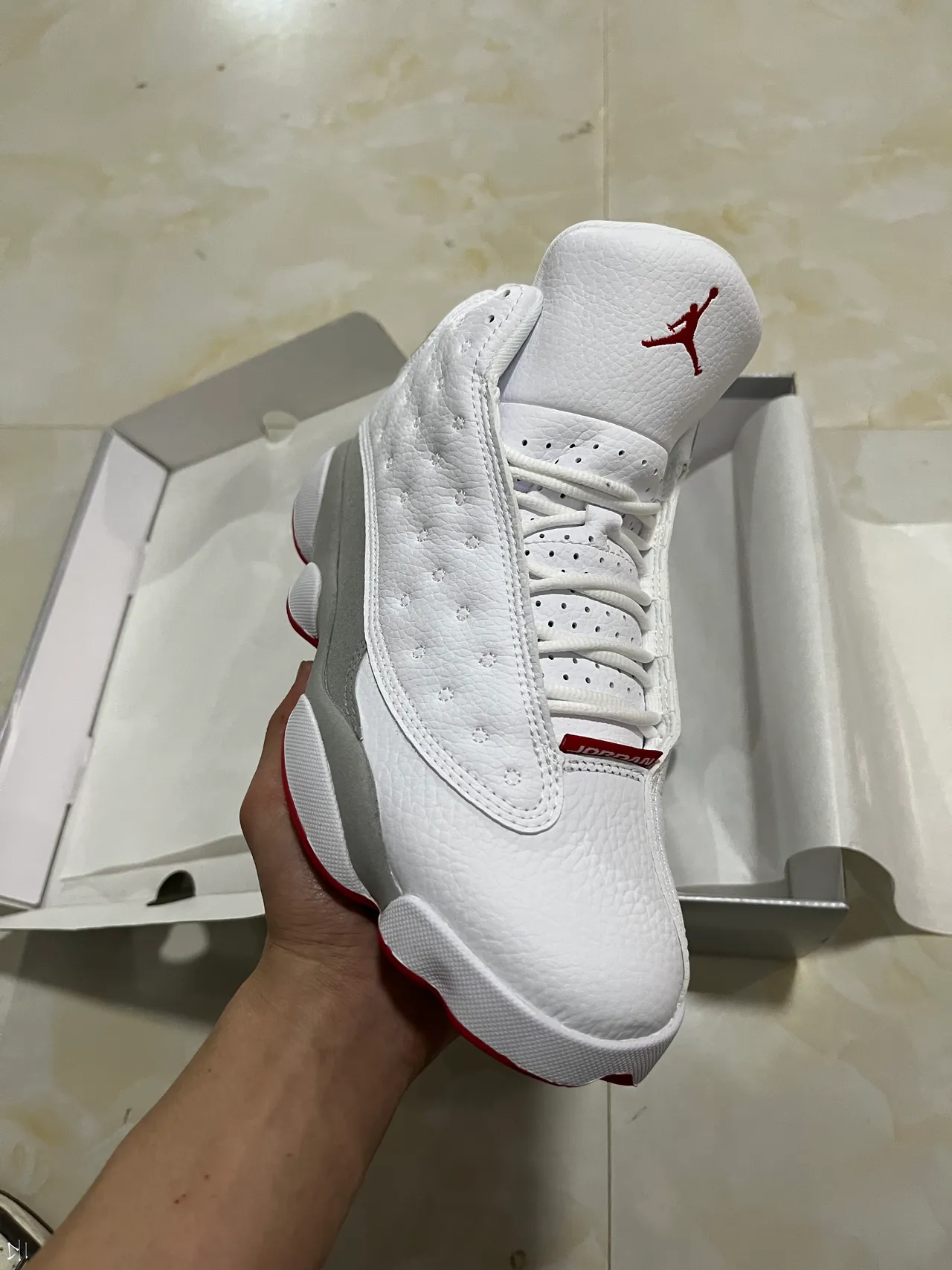 Air Jordan White Gray Perforated Leather Upper Layered Segmented Midsole Basketball Shoes 2
