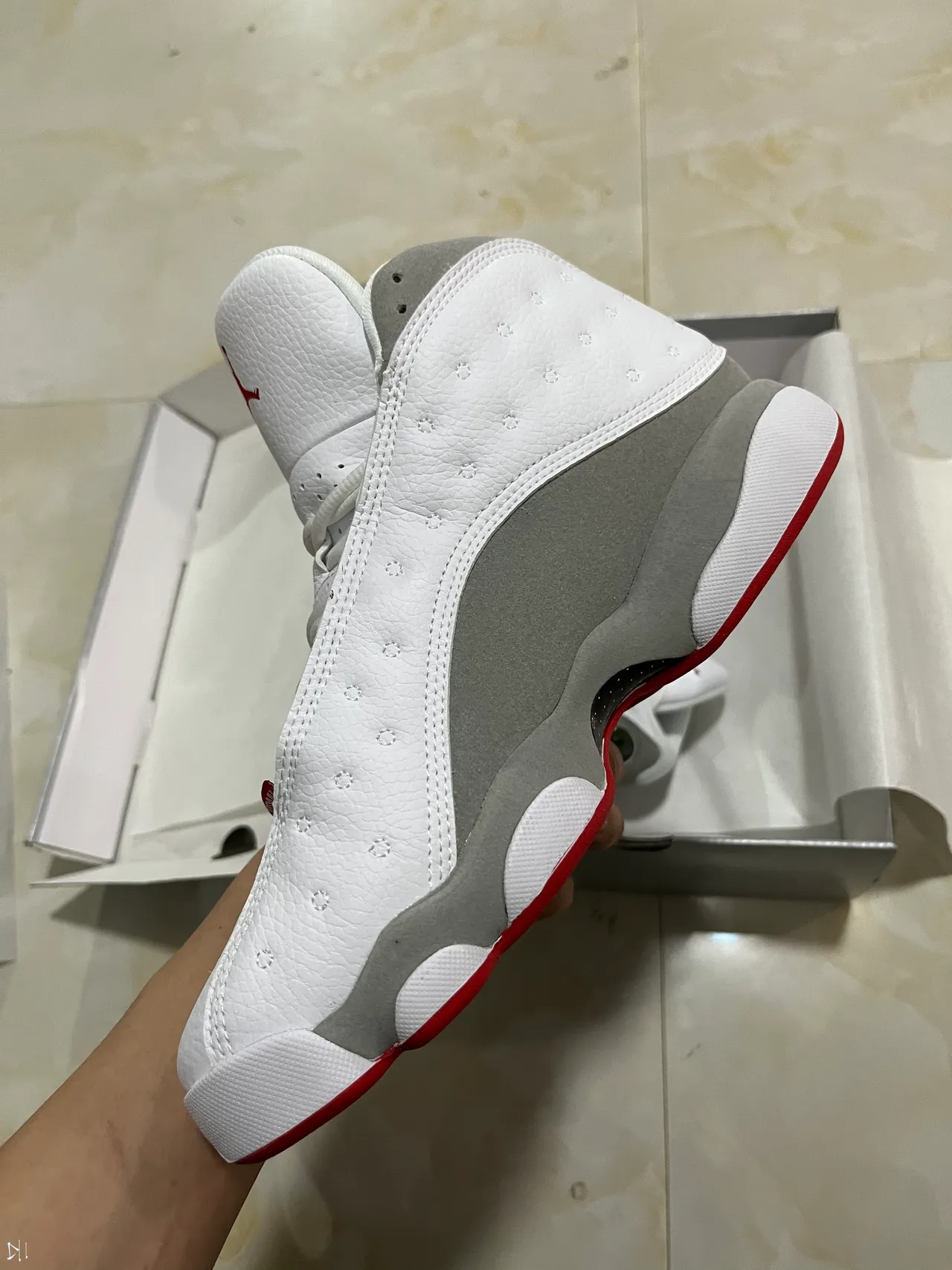 Air Jordan White Gray Perforated Leather Upper Layered Segmented Midsole Basketball Shoes 4