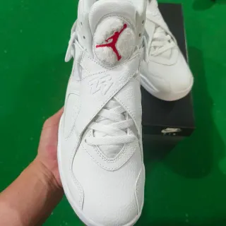 Air Jordan White Red High-Top Leather Upper Basketball Shoes
