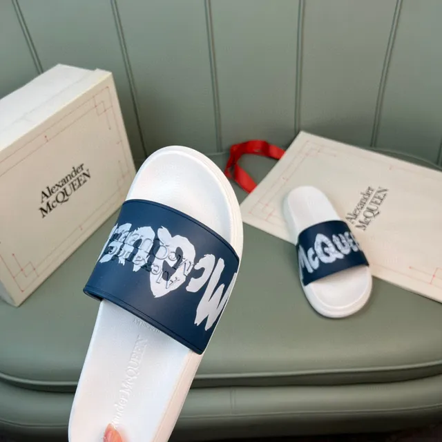 Alexander McQueen Logo Slide White and Navy Slippers 3