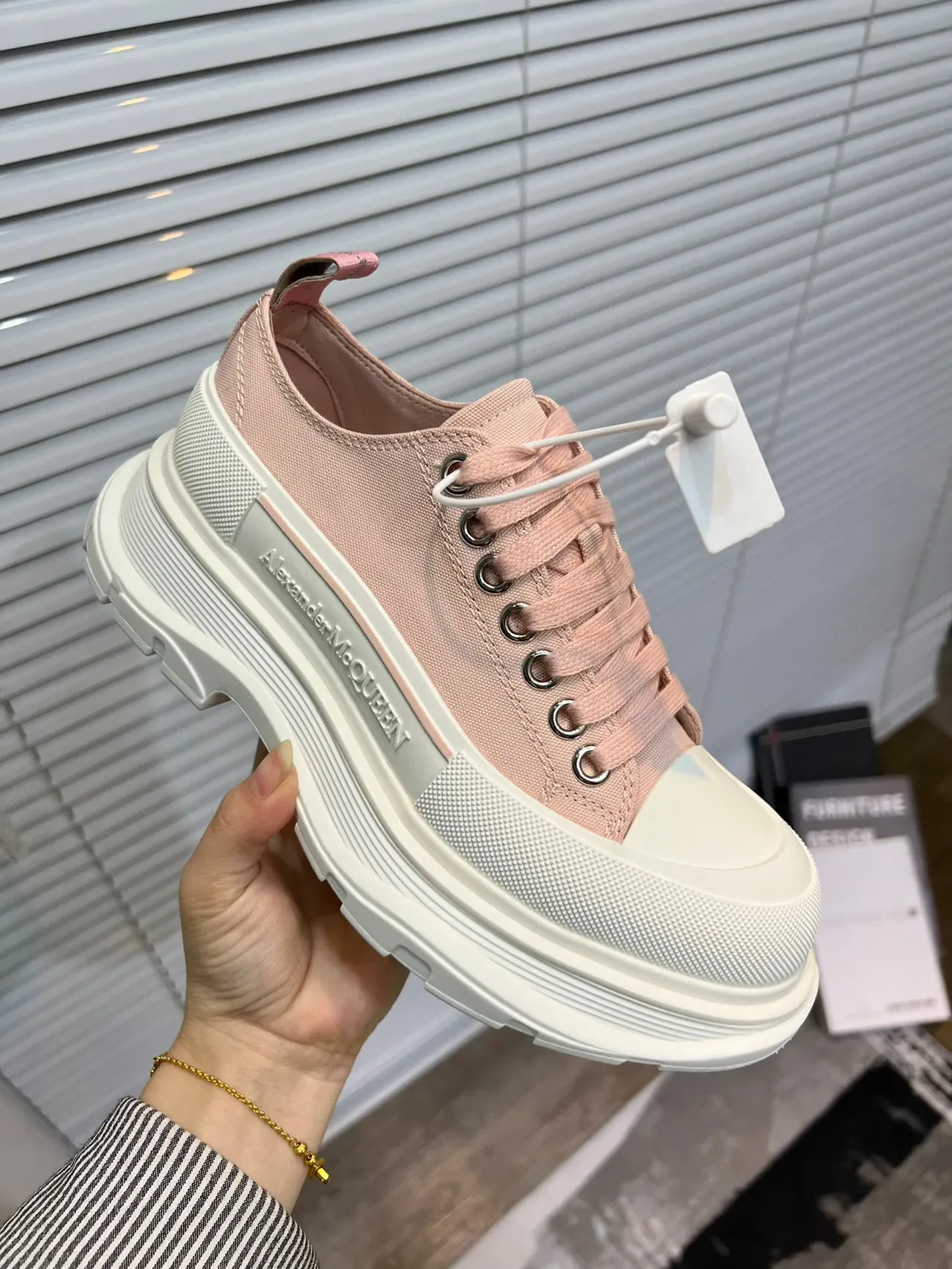 Alexander McQueen Oversized Sneaker Dusty Pink White Lifestyle Sneakers 6