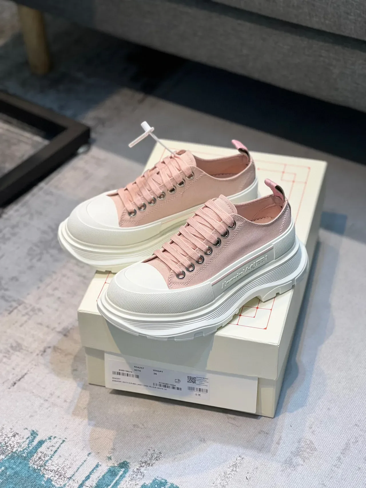 Alexander McQueen Oversized Sneaker Dusty Pink White Lifestyle Sneakers 7