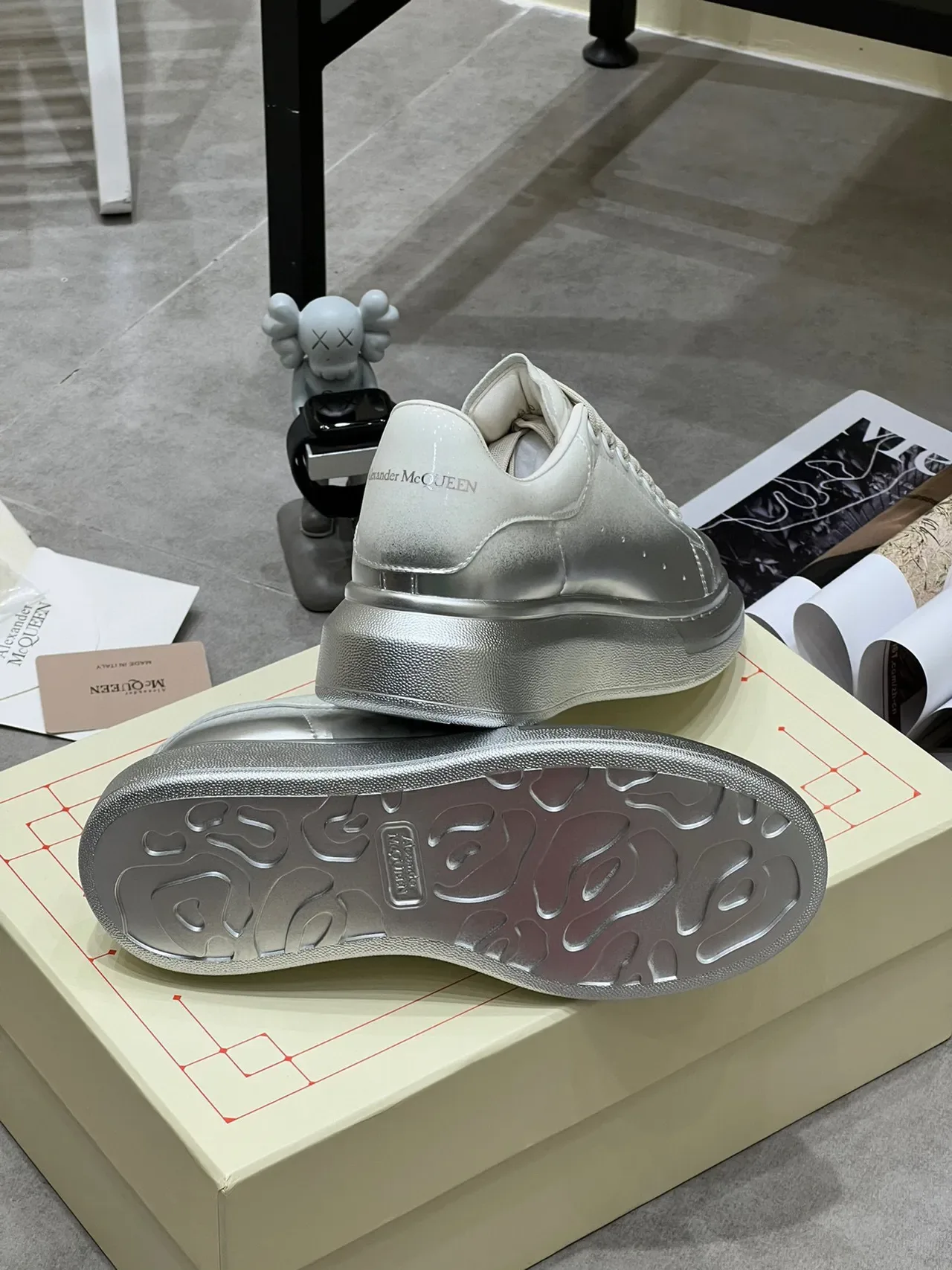 Alexander McQueen Oversized Sneaker Metallic Silver Lifestyle Sneakers 2