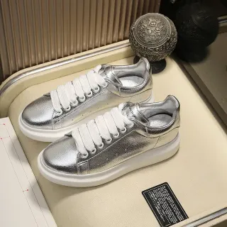 Alexander McQueen Oversized Sneaker Metallic Silver Lifestyle Sneakers