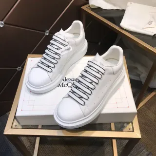 Alexander McQueen Oversized Sneaker White Black Sole Elastic Strap Lacing Lifestyle Sneakers