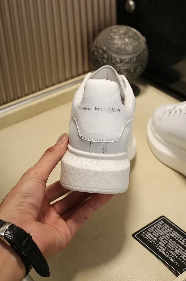 Alexander McQueen Oversized Sneaker White Embroidered Rose Lifestyle Sneakers 2