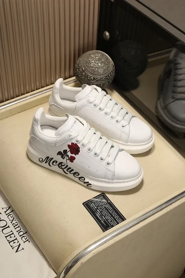 Alexander McQueen Oversized Sneaker White Embroidered Rose Lifestyle Sneakers 7