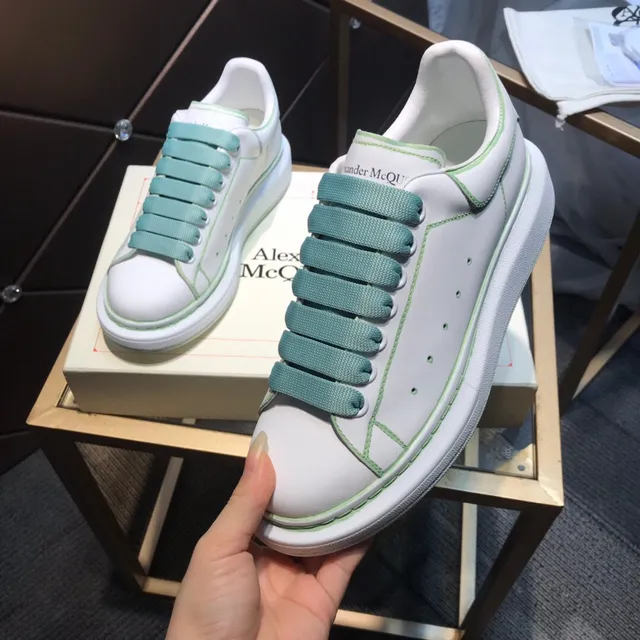 Alexander McQueen ওভারসাইজড স্নিকার সাদা সবুজ প্ল্যাটফর্ম সোল লেসলেস স্লিপ-অন লাইফস্টাইল স্নিকার 2