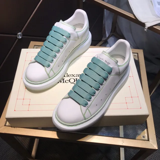 Alexander McQueen ওভারসাইজড স্নিকার সাদা সবুজ প্ল্যাটফর্ম সোল লেসলেস স্লিপ-অন লাইফস্টাইল স্নিকার 8