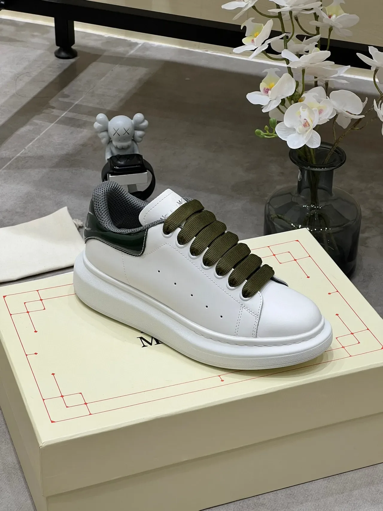 Alexander McQueen Oversized Sneaker White Olive Green Lifestyle Sneakers 6