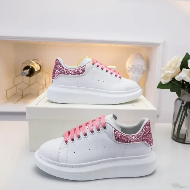 Alexander McQueen Oversized Sneaker White Pink Platform Sole Smooth Leather Upper Lifestyle Sneakers 4
