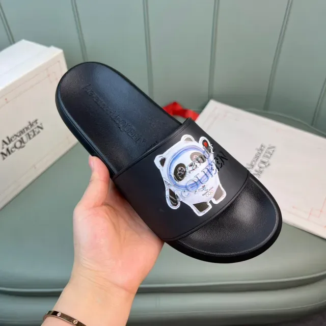 Alexander McQueen Panda Graphic Black Slide Slippers 4