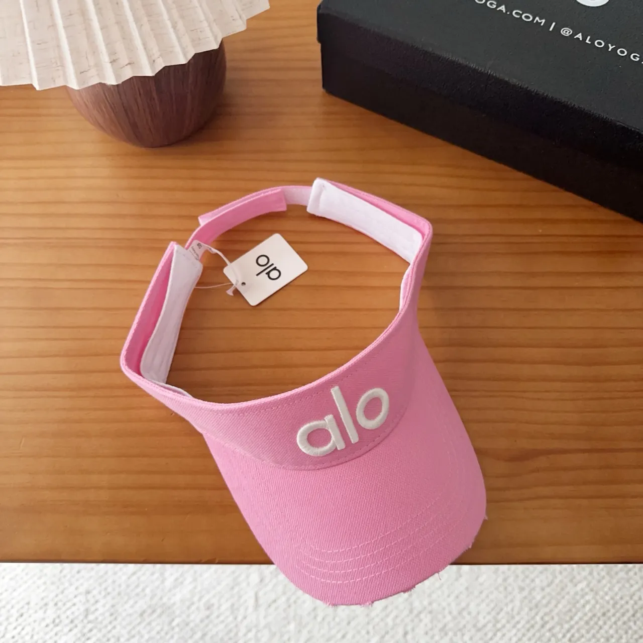 Casquette de baseball Alo en tissu uni avec logo brodé rose et blanc 8