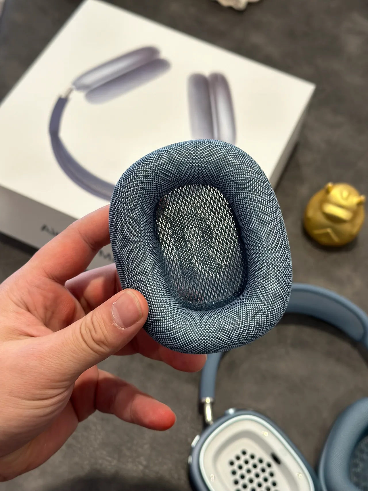 Apple AirPods Max Blue Gray Over-ear Headphones 11