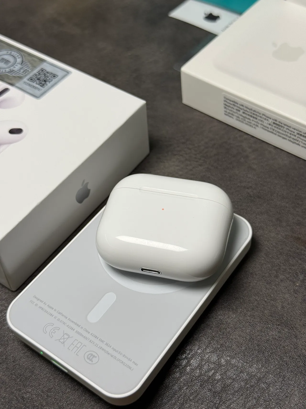 Apple AirPods White Black Stem-Style Matte Finish TWS Earbuds 4