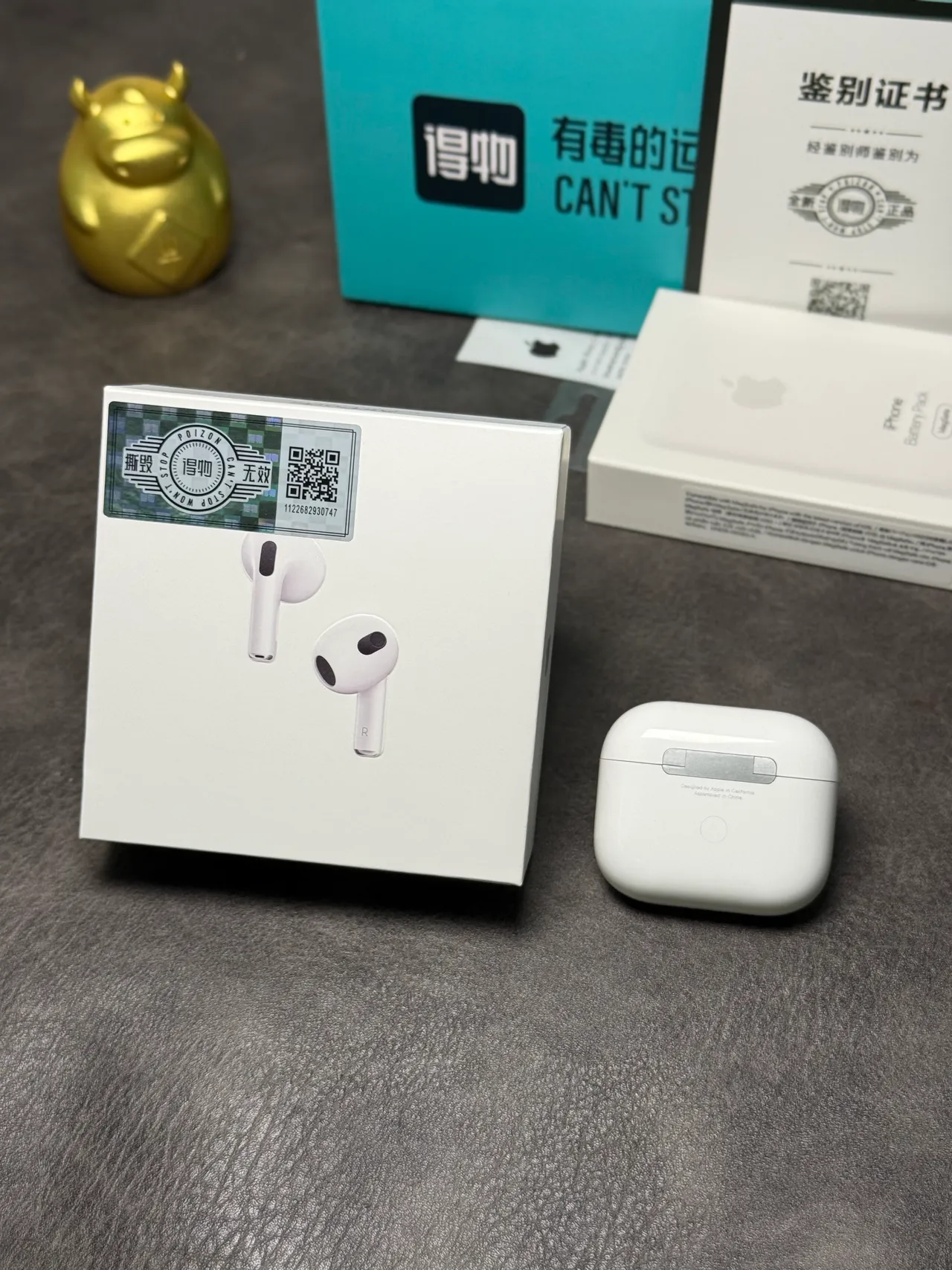 Apple AirPods White Black Stem-Style Matte Finish TWS Earbuds 8