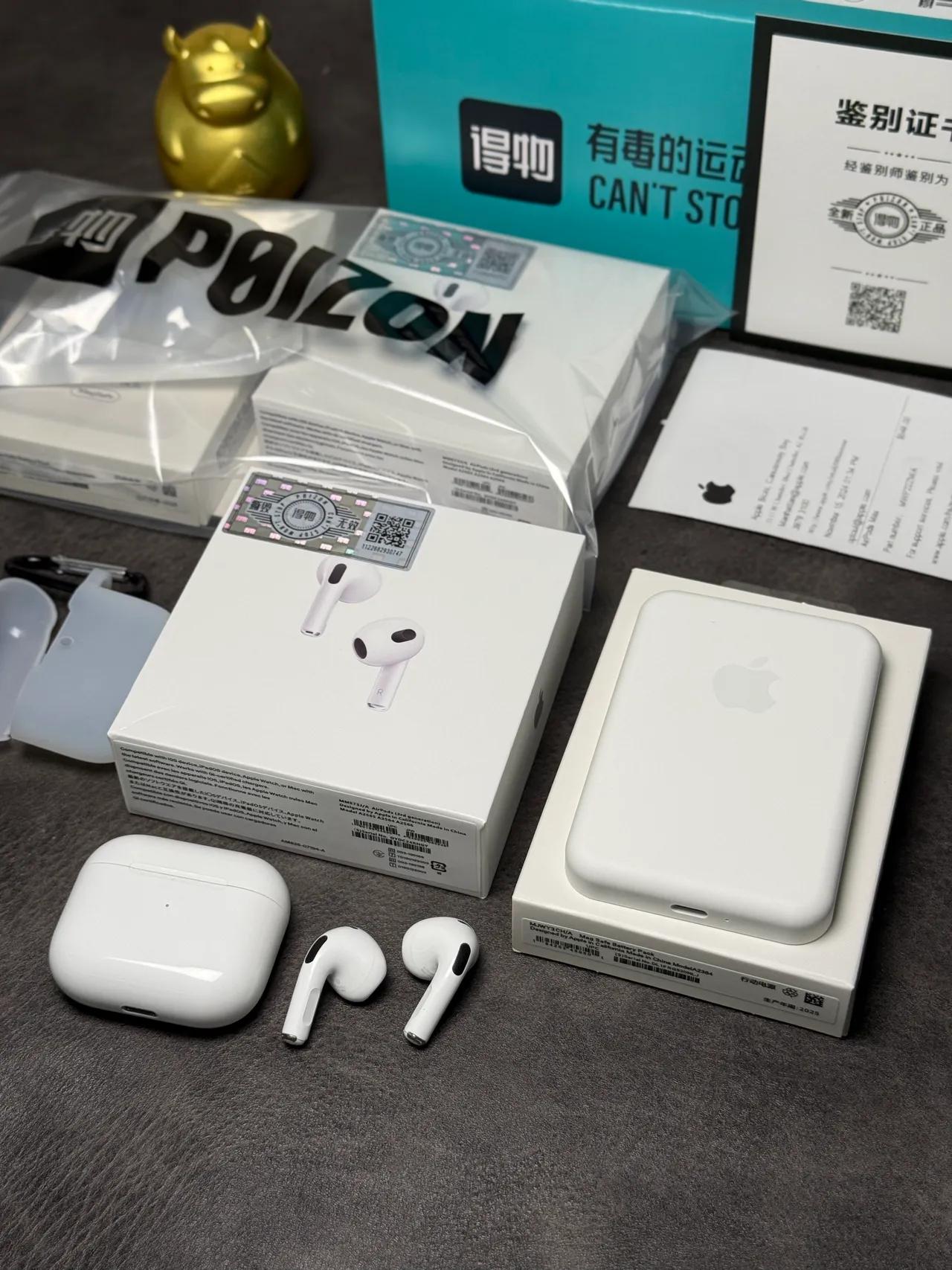 Apple AirPods White Black Stem-Style Matte Finish TWS Earbuds 12