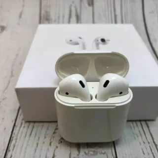 Apple AirPods White Short-Stem Open-Fit TWS Earbuds