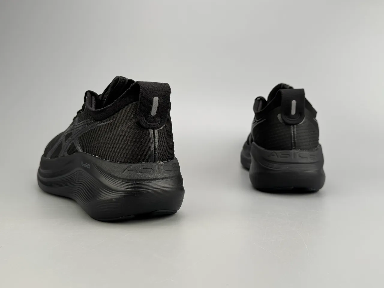 ASICS Black Monochromatic Engineered Mesh Upper Running Shoes 6