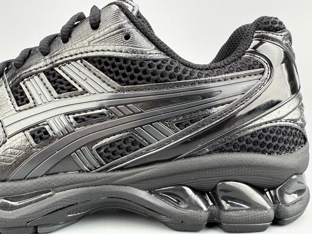 ASICS Gel-Kayano Tênis de corrida preto monocromo 5
