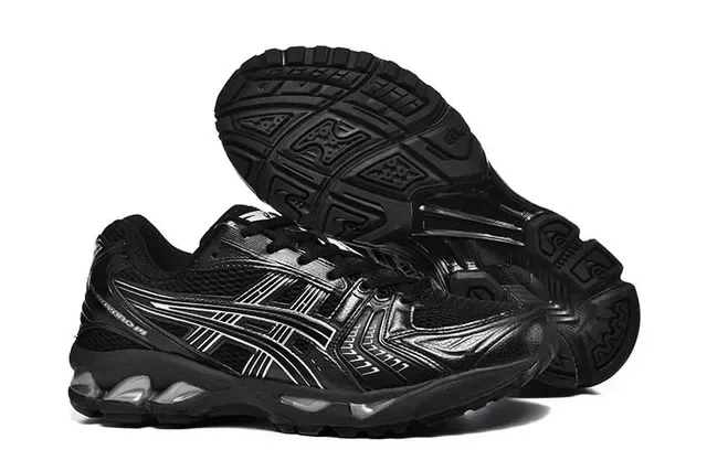 ASICS Gel-Kayano Black Silver Running Shoes 4